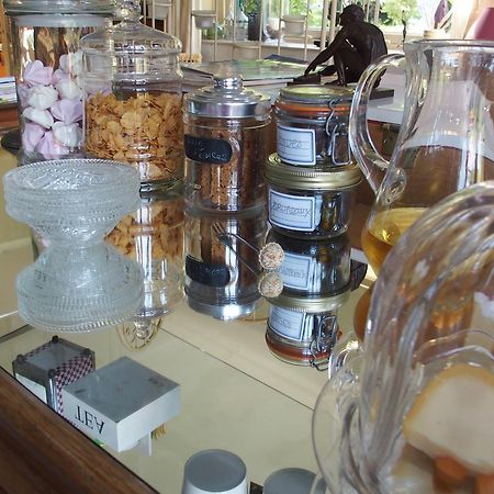 Manoir De Bois En Ardres Bed & Breakfast Dış mekan fotoğraf