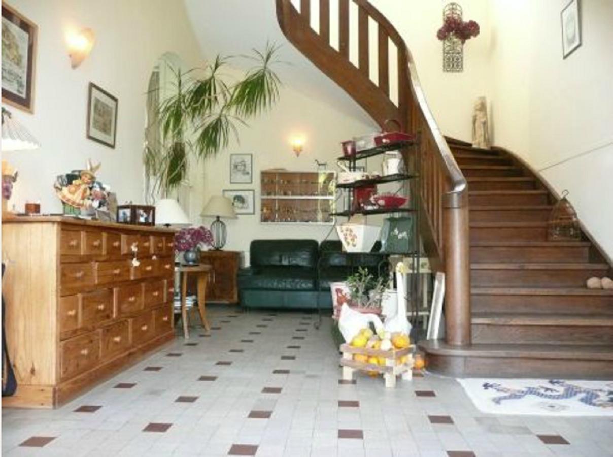 Manoir De Bois En Ardres Bed & Breakfast Dış mekan fotoğraf