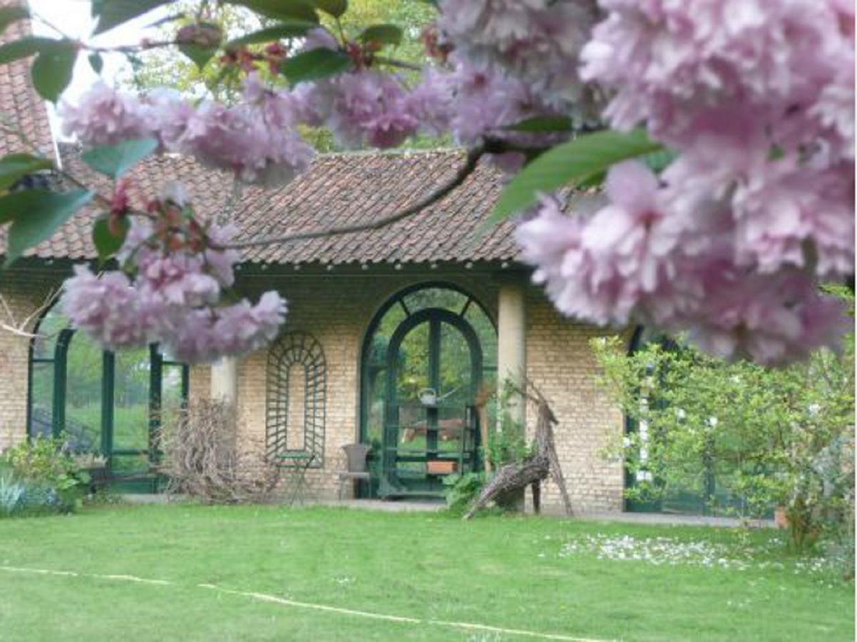 Manoir De Bois En Ardres Bed & Breakfast Dış mekan fotoğraf